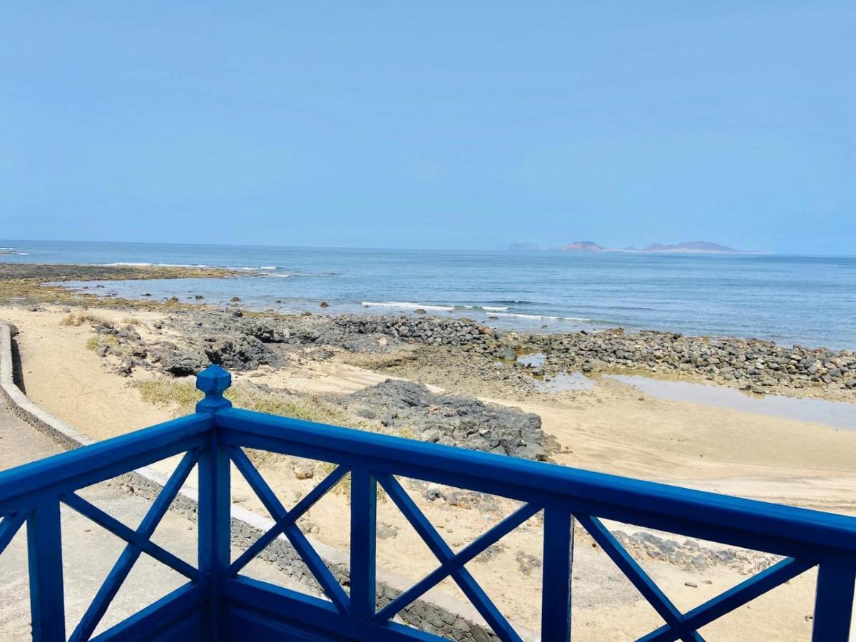 Mirador Del Risco De Famara Apartment Ngoại thất bức ảnh