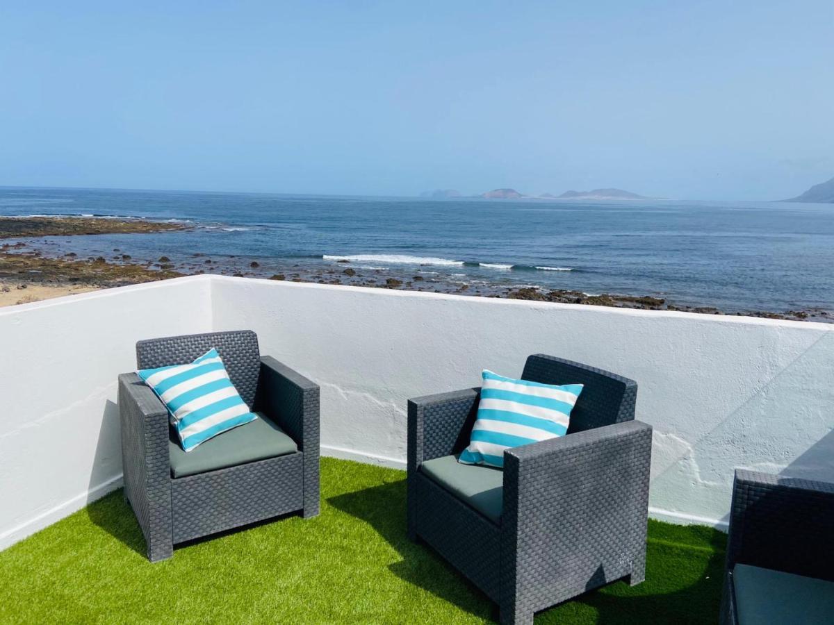 Mirador Del Risco De Famara Apartment Ngoại thất bức ảnh