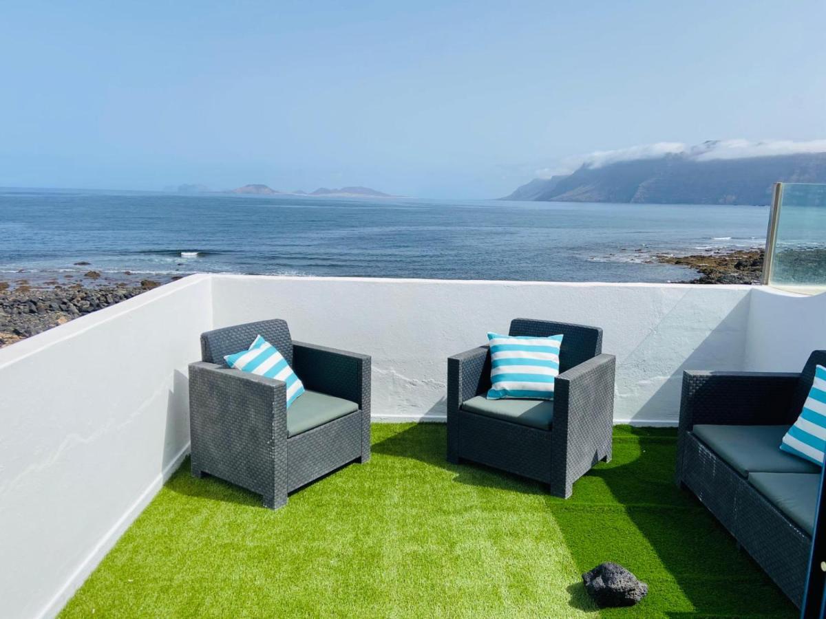 Mirador Del Risco De Famara Apartment Ngoại thất bức ảnh